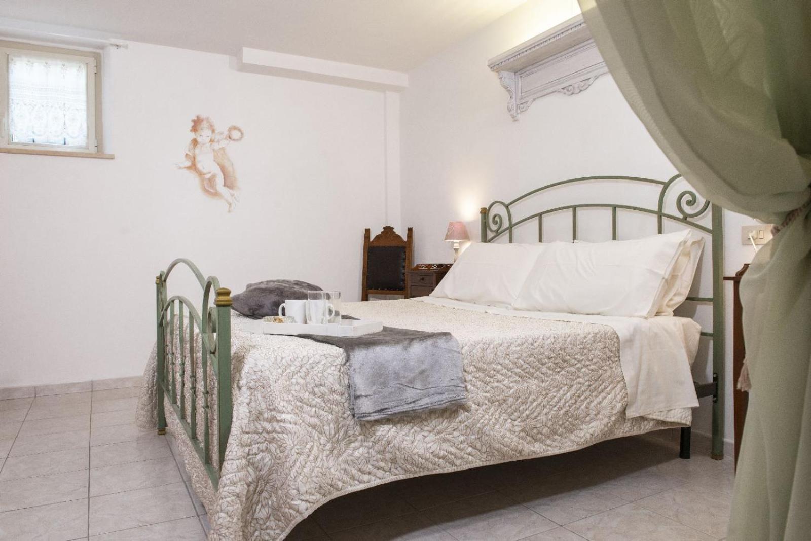 Appartamento Con Parcheggio E Giardino אסיסי מראה חיצוני תמונה